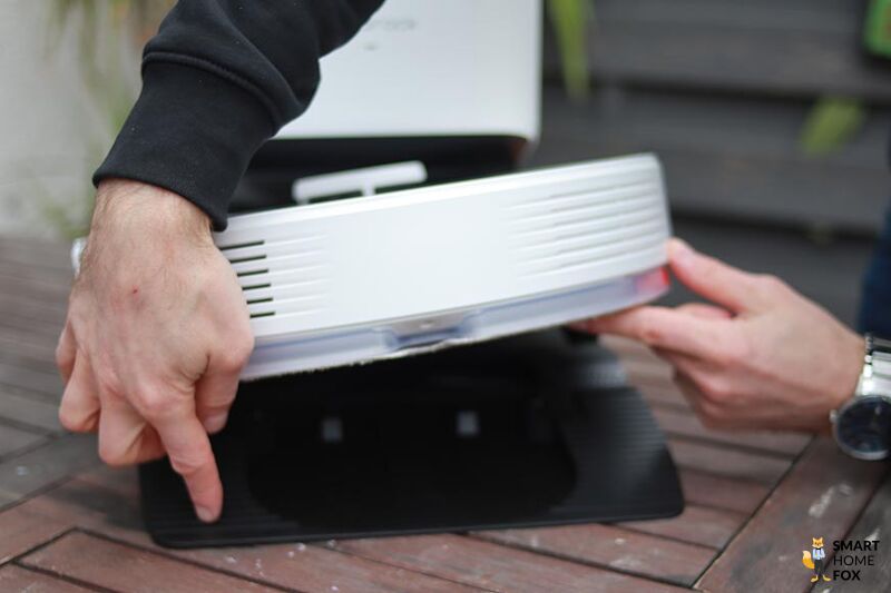 Wischuntersätzer der Roborock Q7 Max Plus Absaugstation ist zu sehen